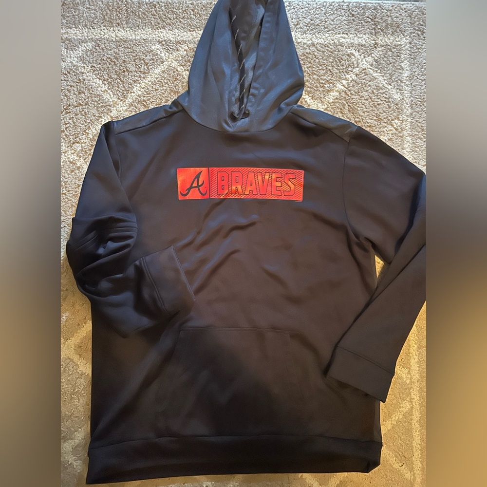 Majestic Men's Blue Braves Hoodie